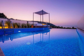 D'Oro Duplex Sea View II